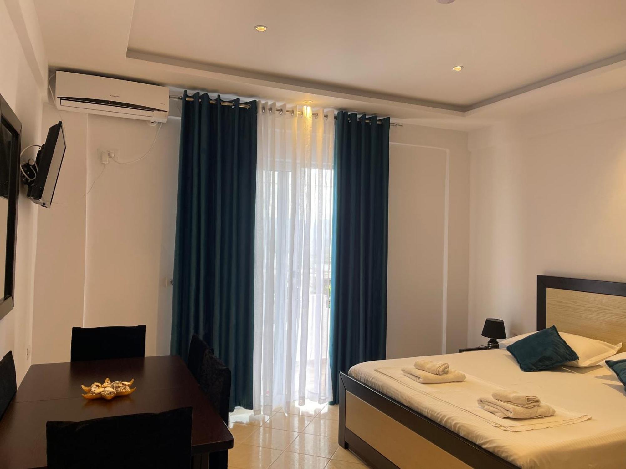 Emiljano Seaview Apartment *